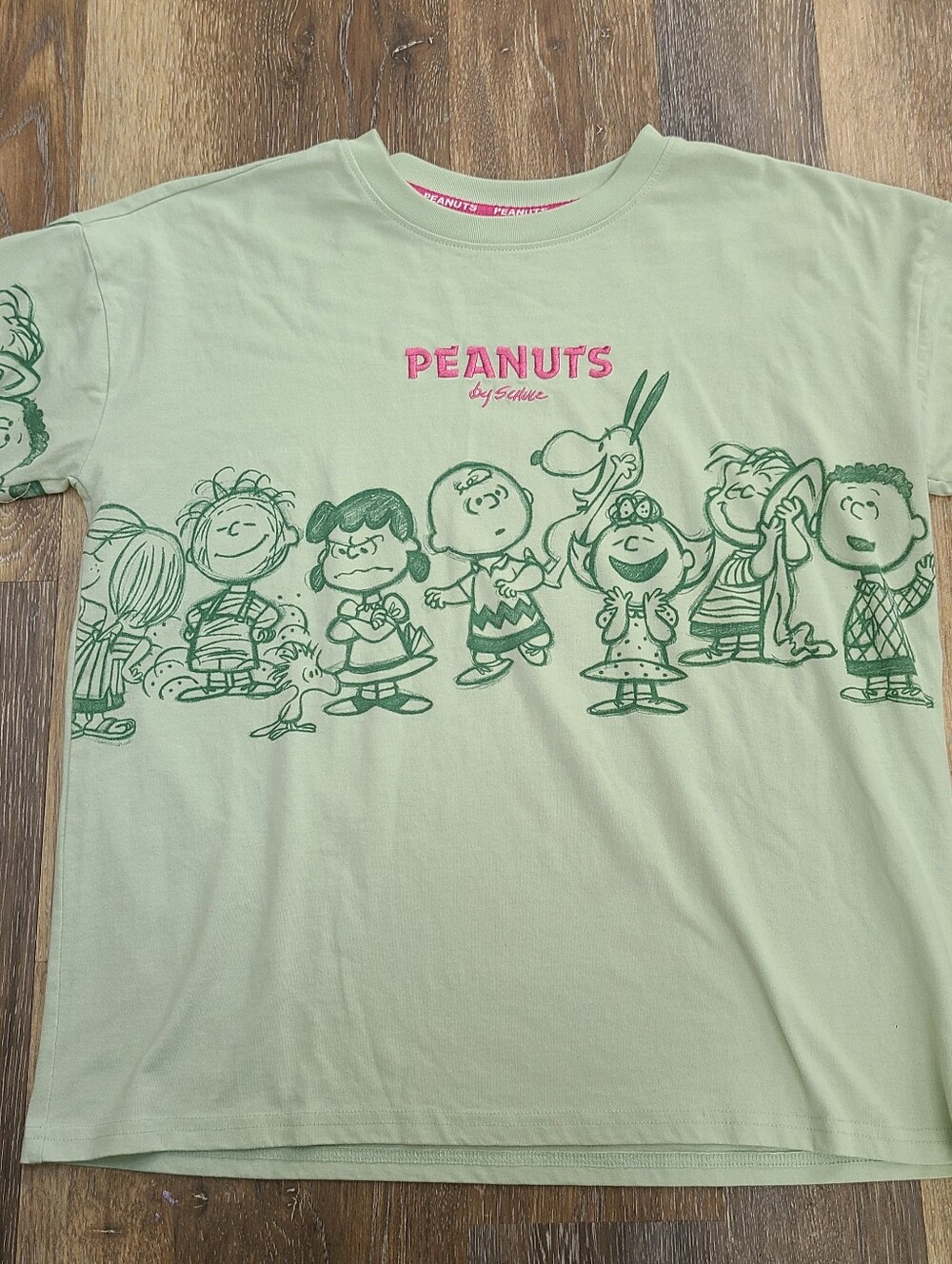 Charlie Brown Snoopy T-shirt Unisex Size Med